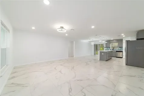 2349 W Juan Vega Lane Dunnellon FL 34434