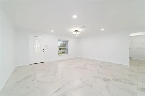 2349 W Juan Vega Lane Dunnellon FL 34434