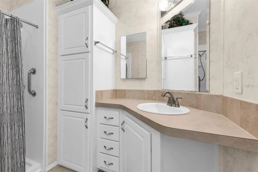 634 Leisure Venice FL 34285