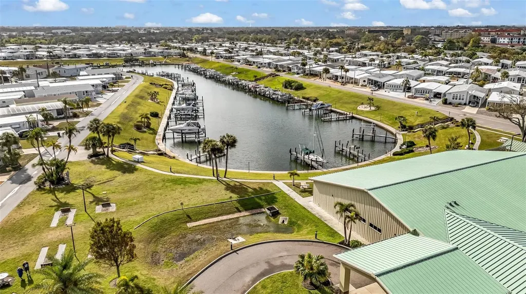 634 Leisure Venice FL 34285