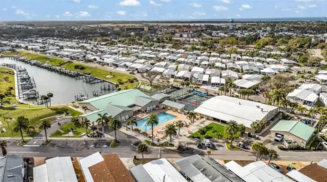 634 Leisure Venice FL 34285