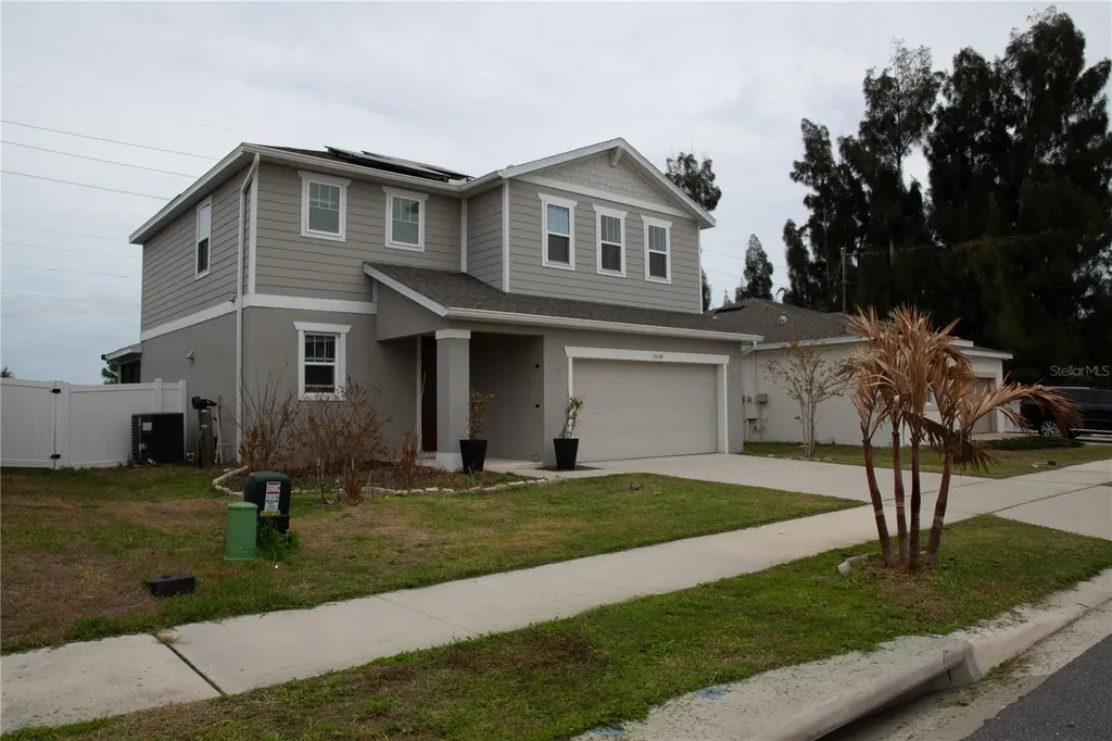 1054 Heirloom Drive Haines City FL 33844