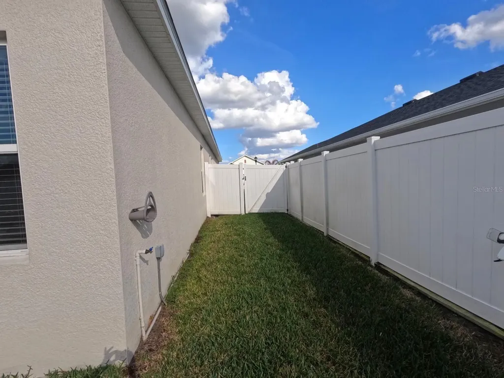 185 St Thomas Drive Mulberry FL 33860