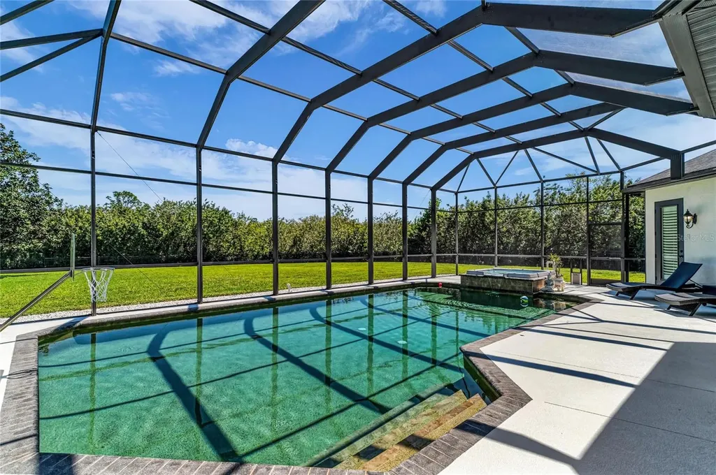 22805 Night Heron Way Bradenton FL 34202
