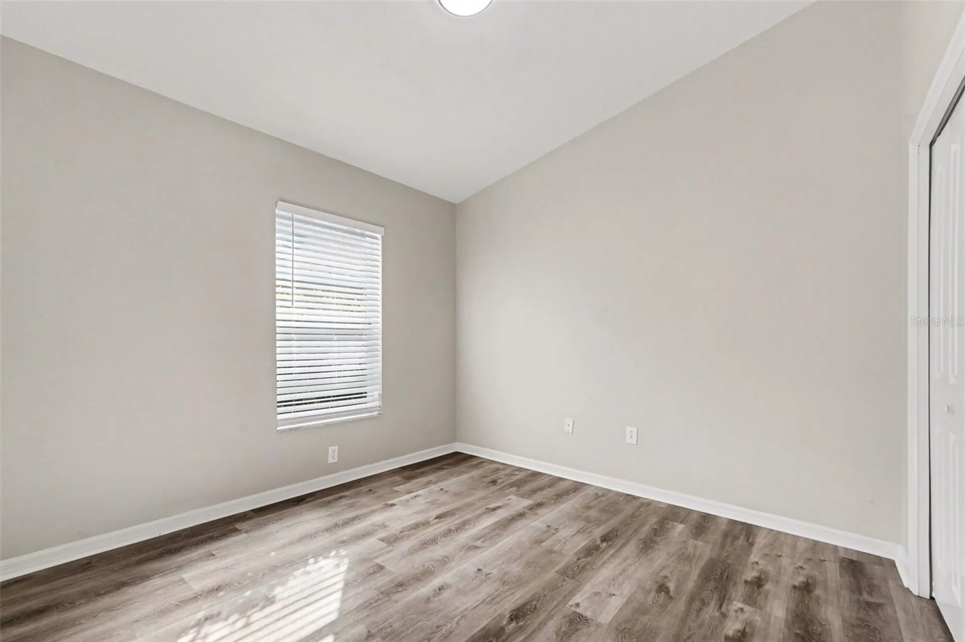 433 Down Pine Drive Seffner FL 33584