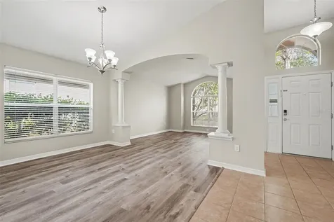 433 Down Pine Drive Seffner FL 33584