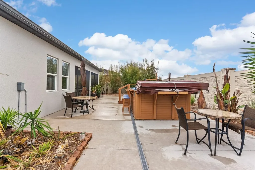203 Messina Place Howey In The Hills FL 34737