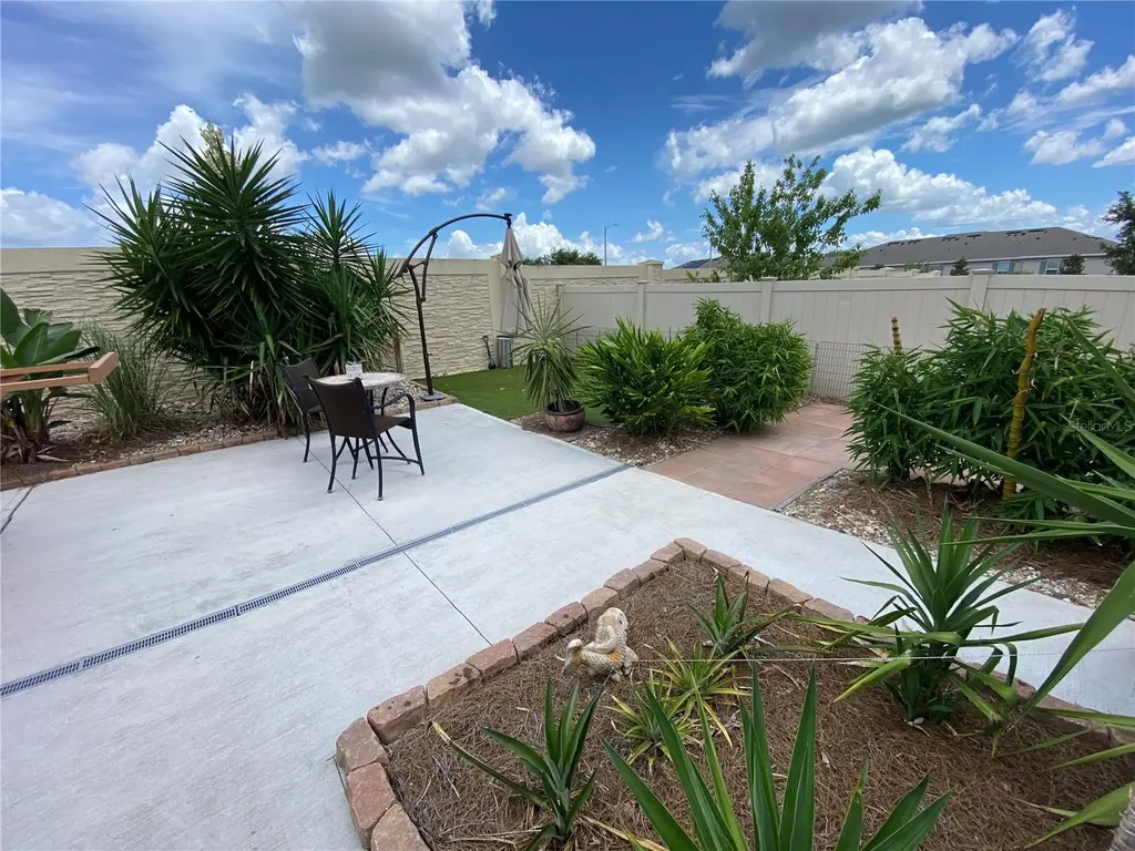 203 Messina Place Howey In The Hills FL 34737