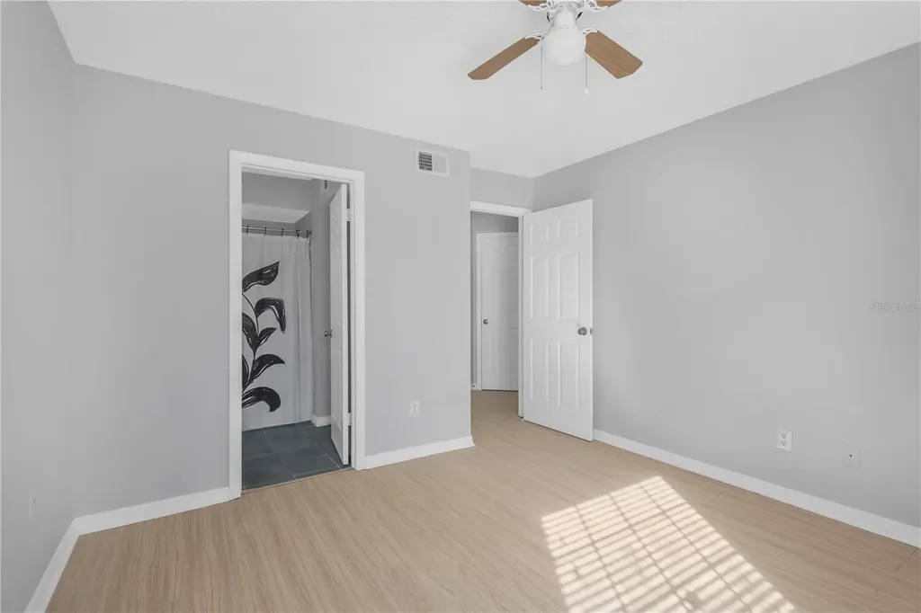 8613 Mallard Reserve Drive Tampa FL 33614