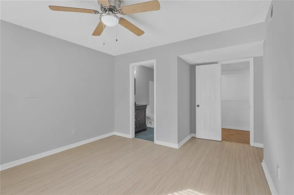 8613 Mallard Reserve Drive Tampa FL 33614