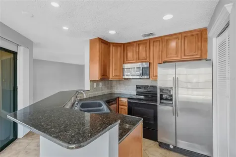 8613 Mallard Reserve Drive Tampa FL 33614