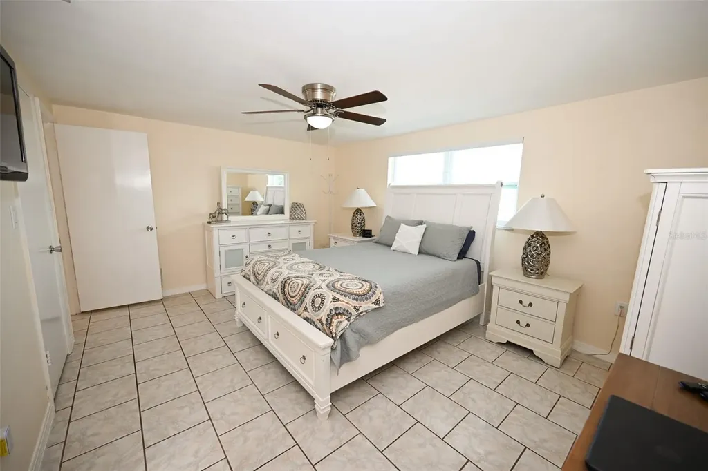 3233 Salisbury Drive Holiday FL 34691