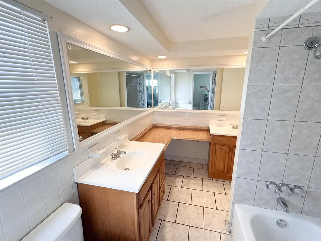 3233 Salisbury Drive Holiday FL 34691