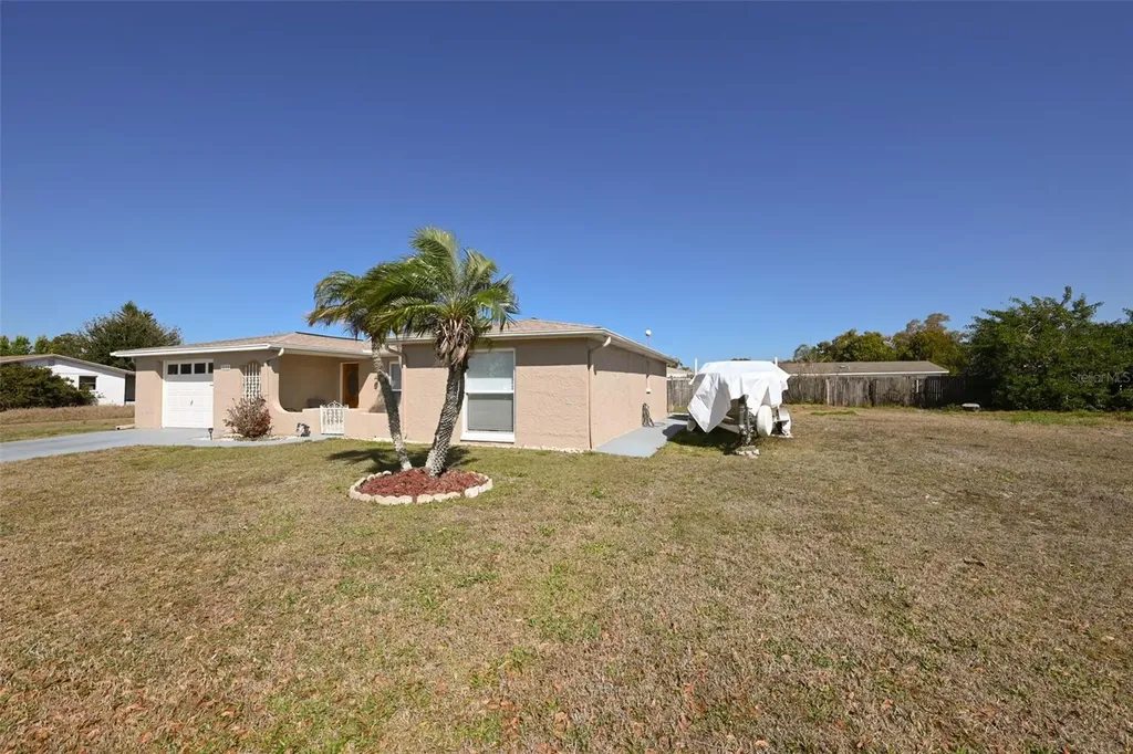 3233 Salisbury Drive Holiday FL 34691