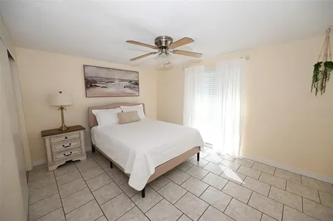 3233 Salisbury Drive Holiday FL 34691