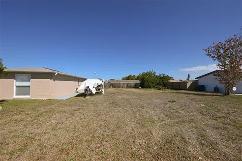3233 Salisbury Drive Holiday FL 34691