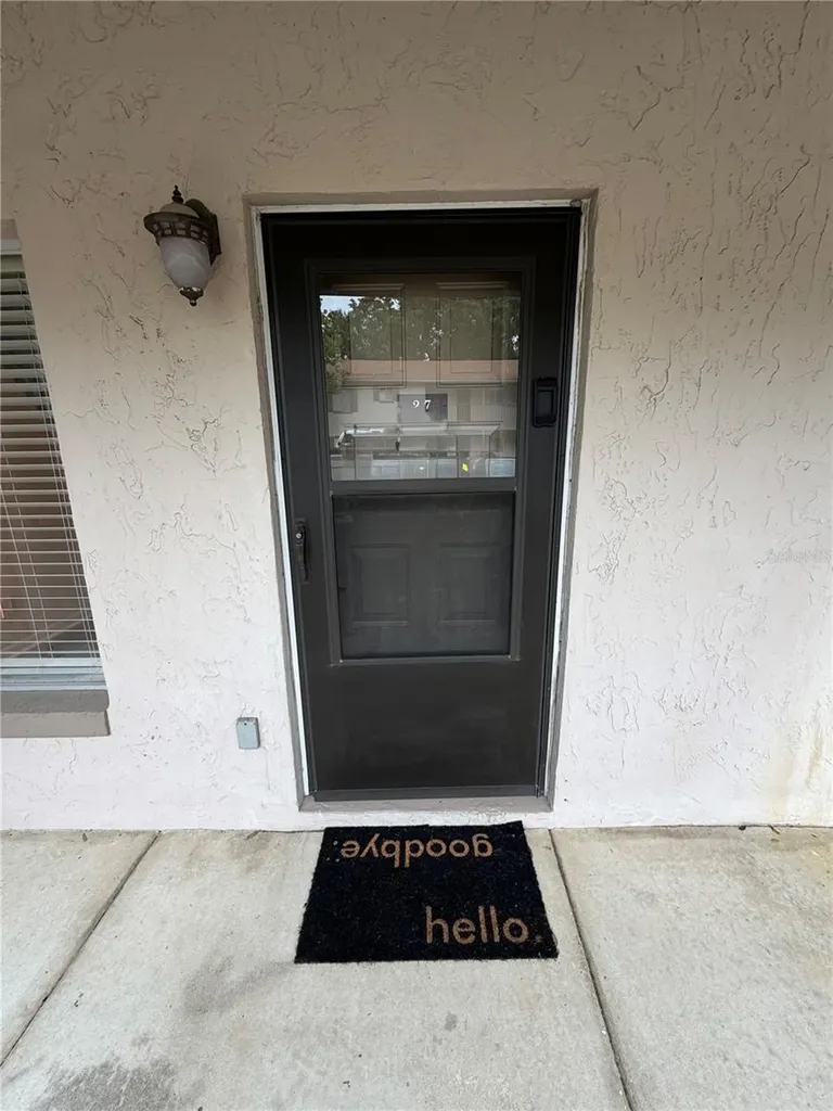 2025 San Marcos Drive SE Winter Haven FL 33880