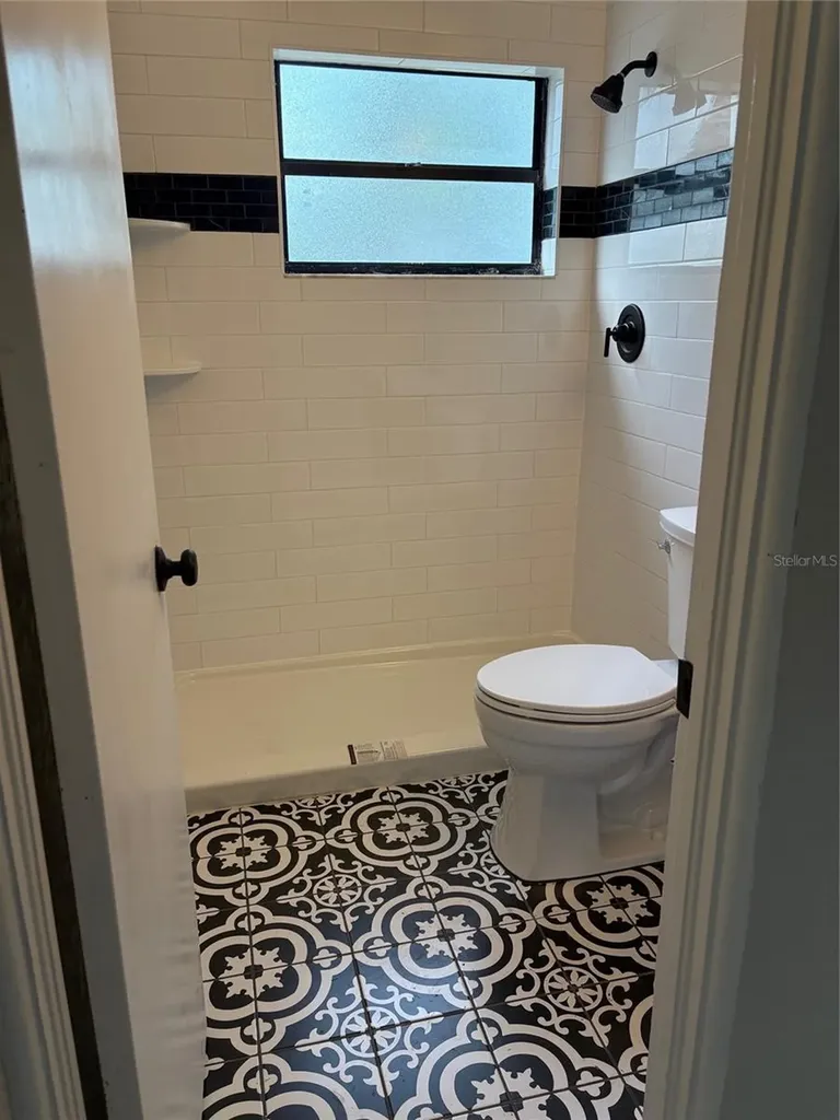 312 W Palmetto Avenue Deland FL 32720
