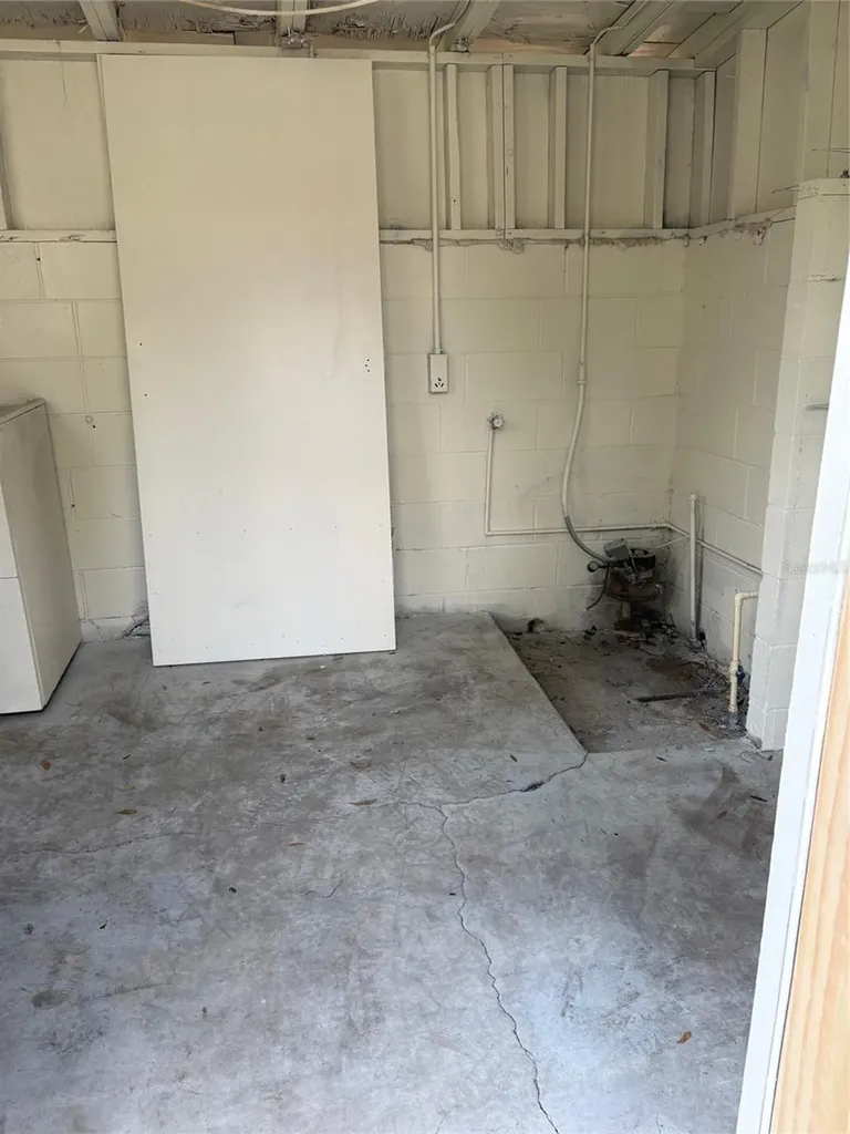 312 W Palmetto Avenue Deland FL 32720