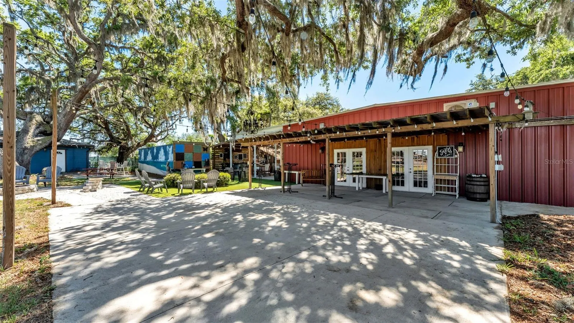 15300 Lake Iola Road Dade City FL 33523