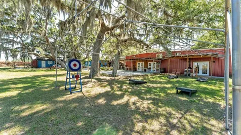 15300 Lake Iola Road Dade City FL 33523