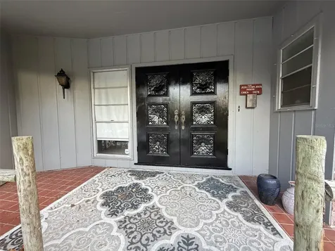 15300 Lake Iola Road Dade City FL 33523