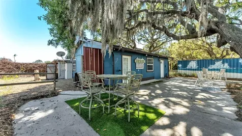 15300 Lake Iola Road Dade City FL 33523
