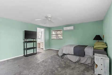 15300 Lake Iola Road Dade City FL 33523