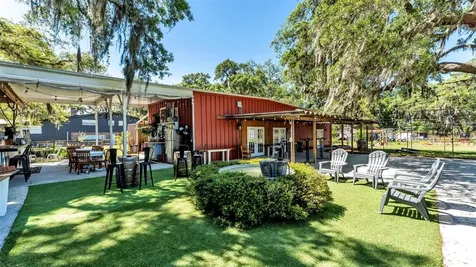 15300 Lake Iola Road Dade City FL 33523