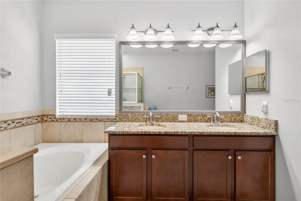 5269 Royce Drive Mount Dora FL 32757