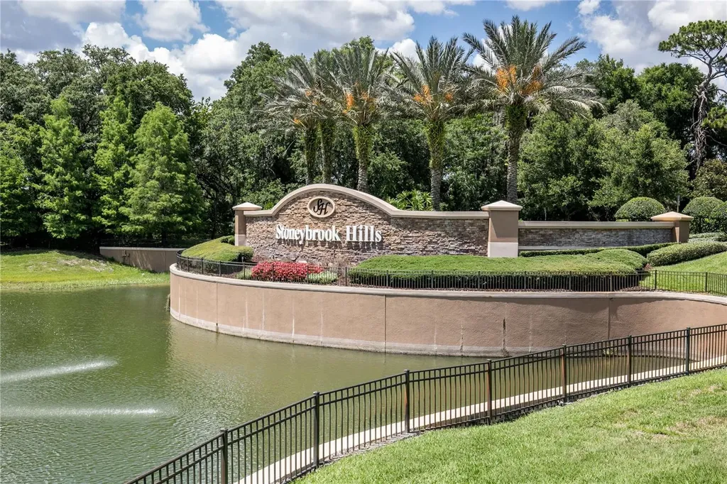 5269 Royce Drive Mount Dora FL 32757