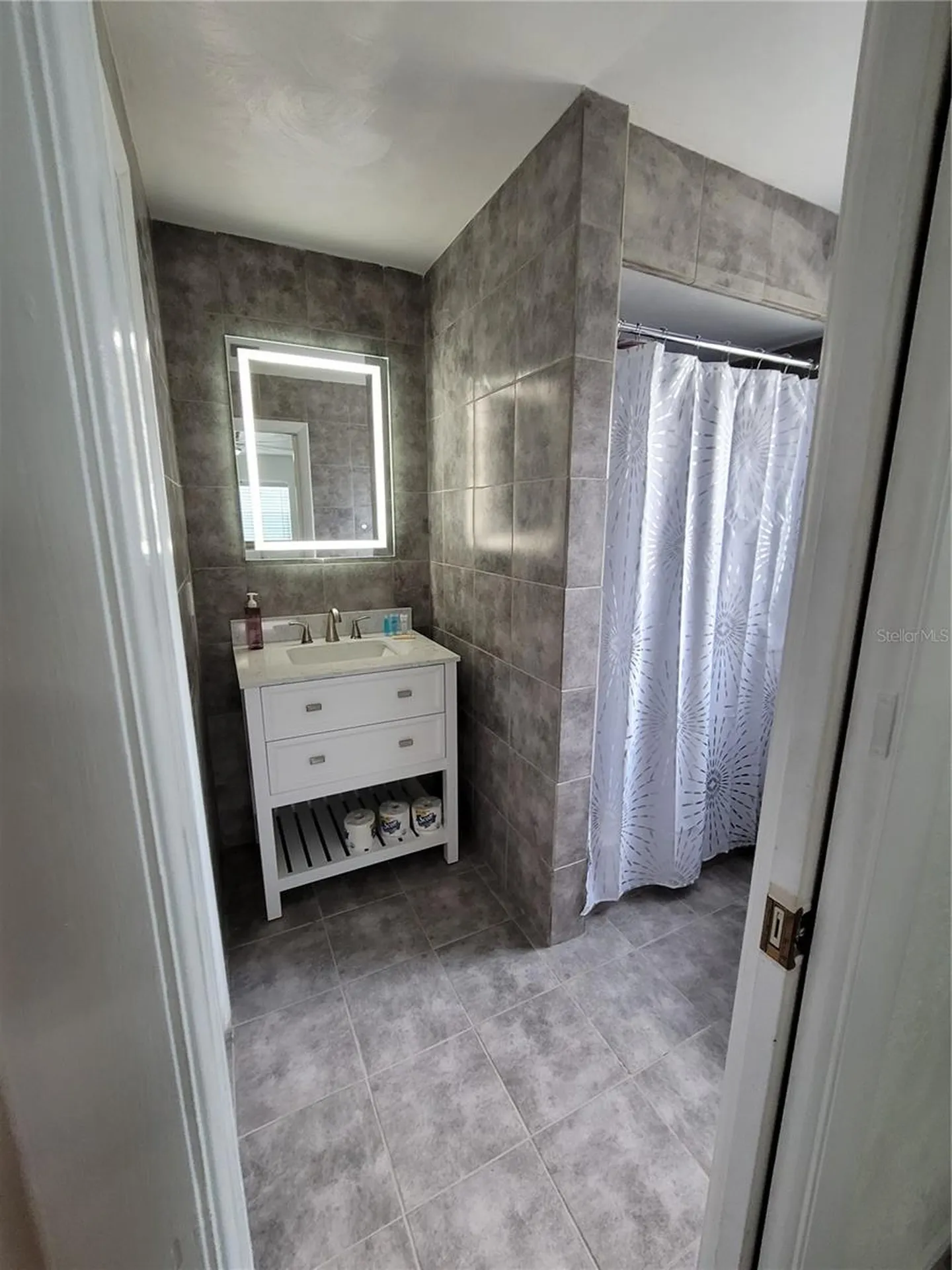 1670 Tiffin Avenue Deltona FL 32725