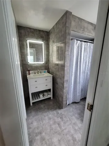 1670 Tiffin Avenue Deltona FL 32725
