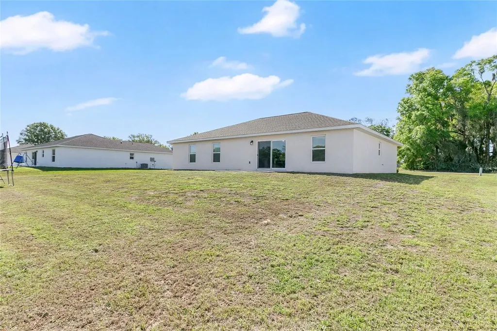 1725 NE 160th Place Citra FL 32113