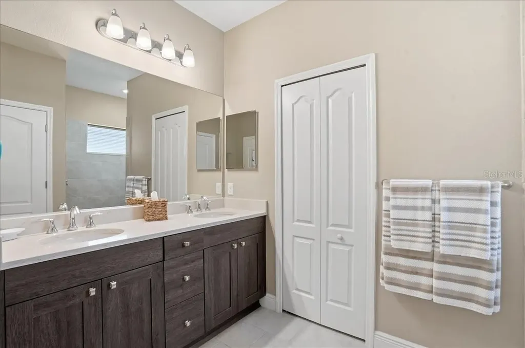 3511 Azurite Way Bradenton FL 34211