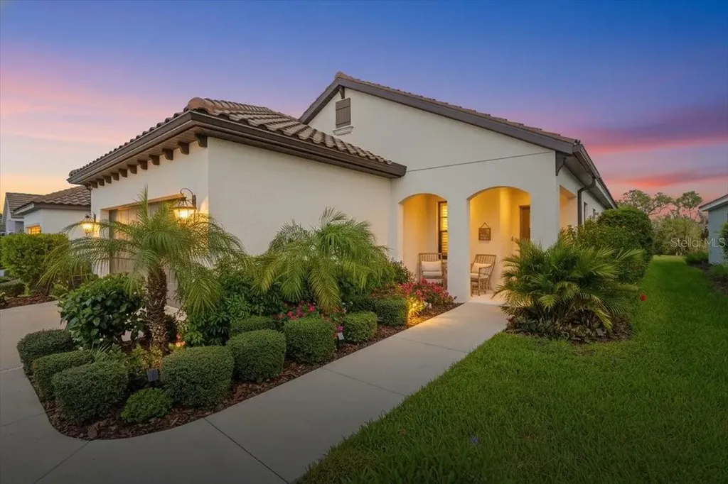 3511 Azurite Way Bradenton FL 34211