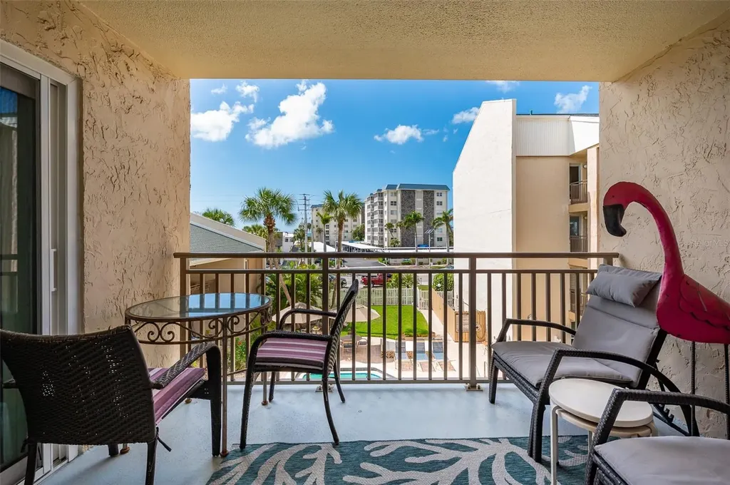845 Benjamin Franklin Drive Sarasota FL 34236
