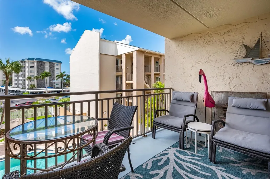 845 Benjamin Franklin Drive Sarasota FL 34236