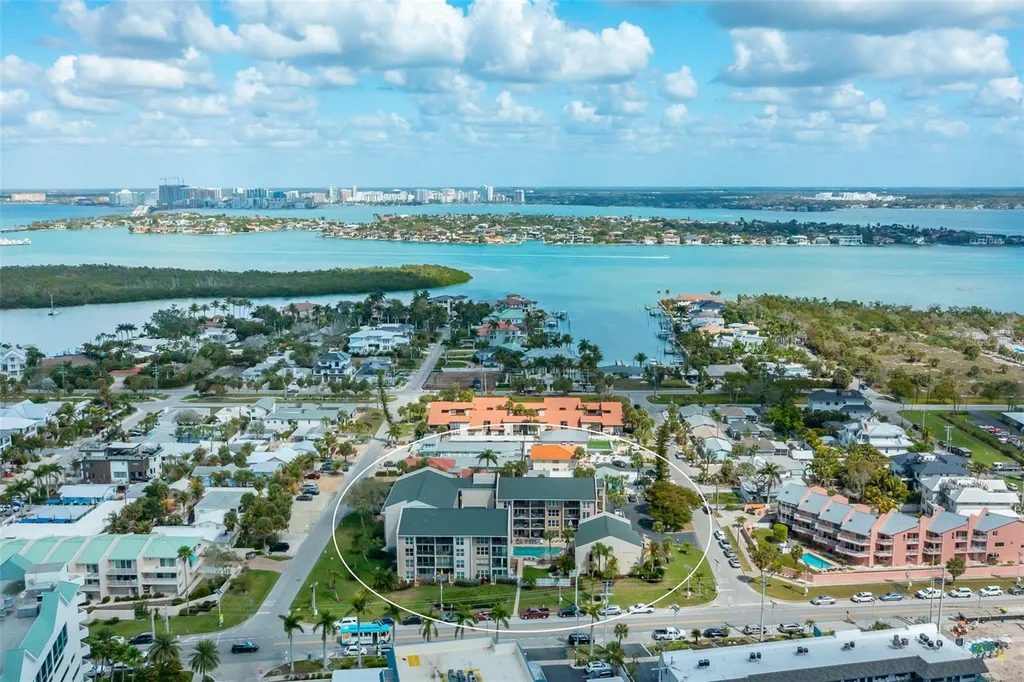 845 Benjamin Franklin Drive Sarasota FL 34236