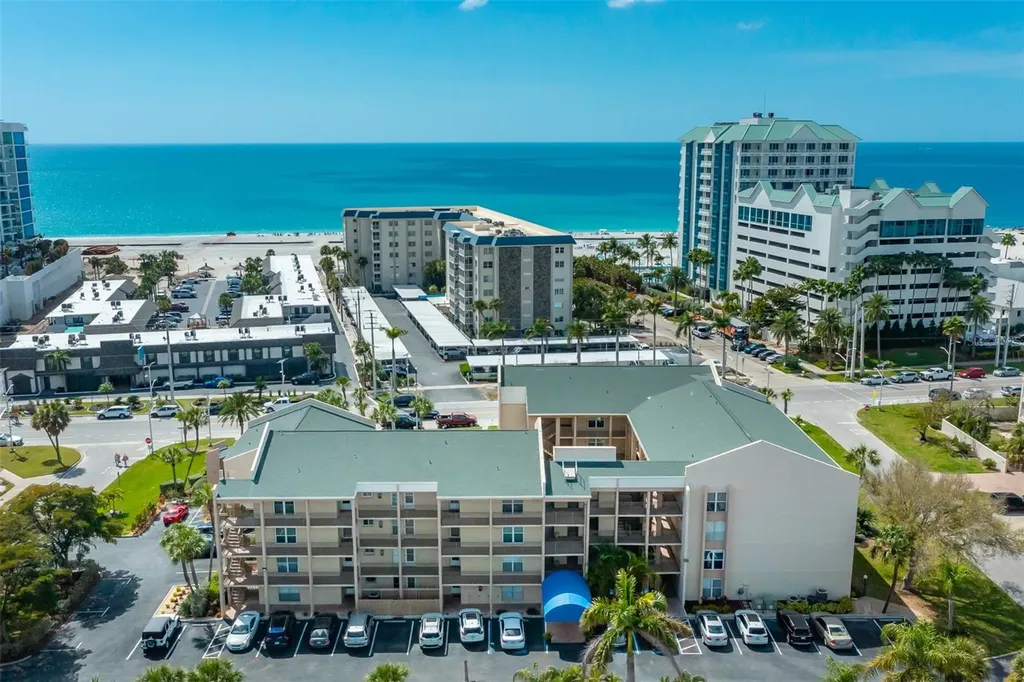 845 Benjamin Franklin Drive Sarasota FL 34236