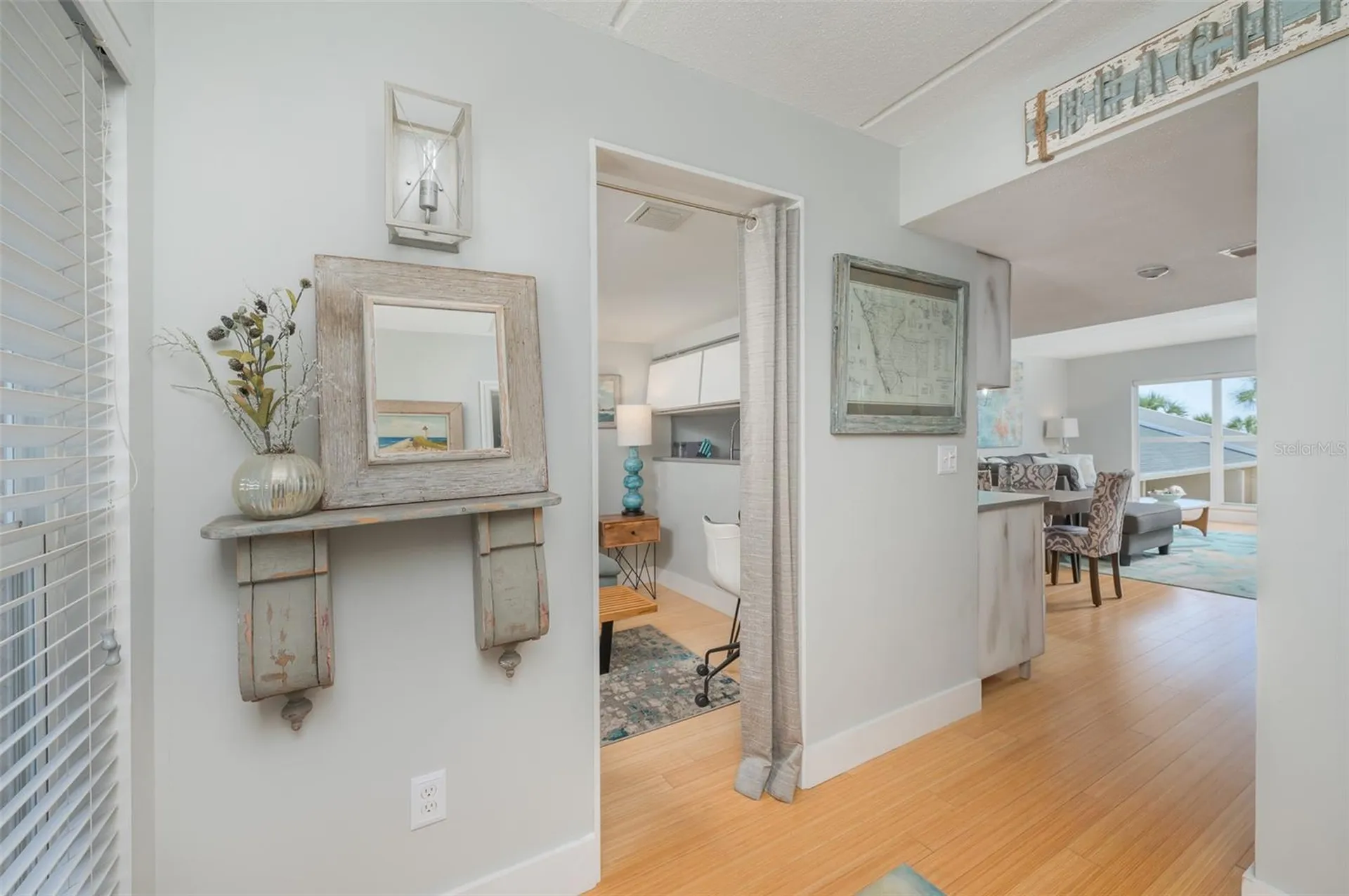 845 Benjamin Franklin Drive Sarasota FL 34236