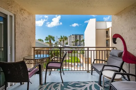 845 Benjamin Franklin Drive Sarasota FL 34236
