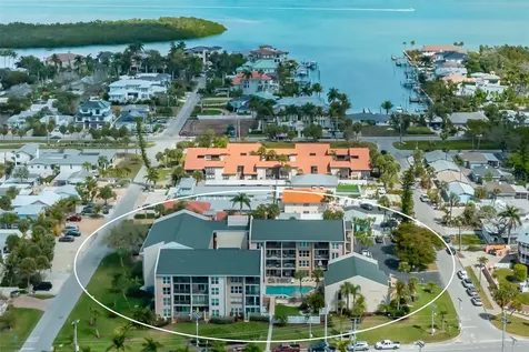845 Benjamin Franklin Drive Sarasota FL 34236