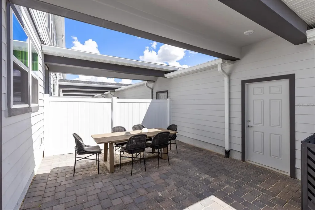 10136 Hadley Street Orlando FL 32829