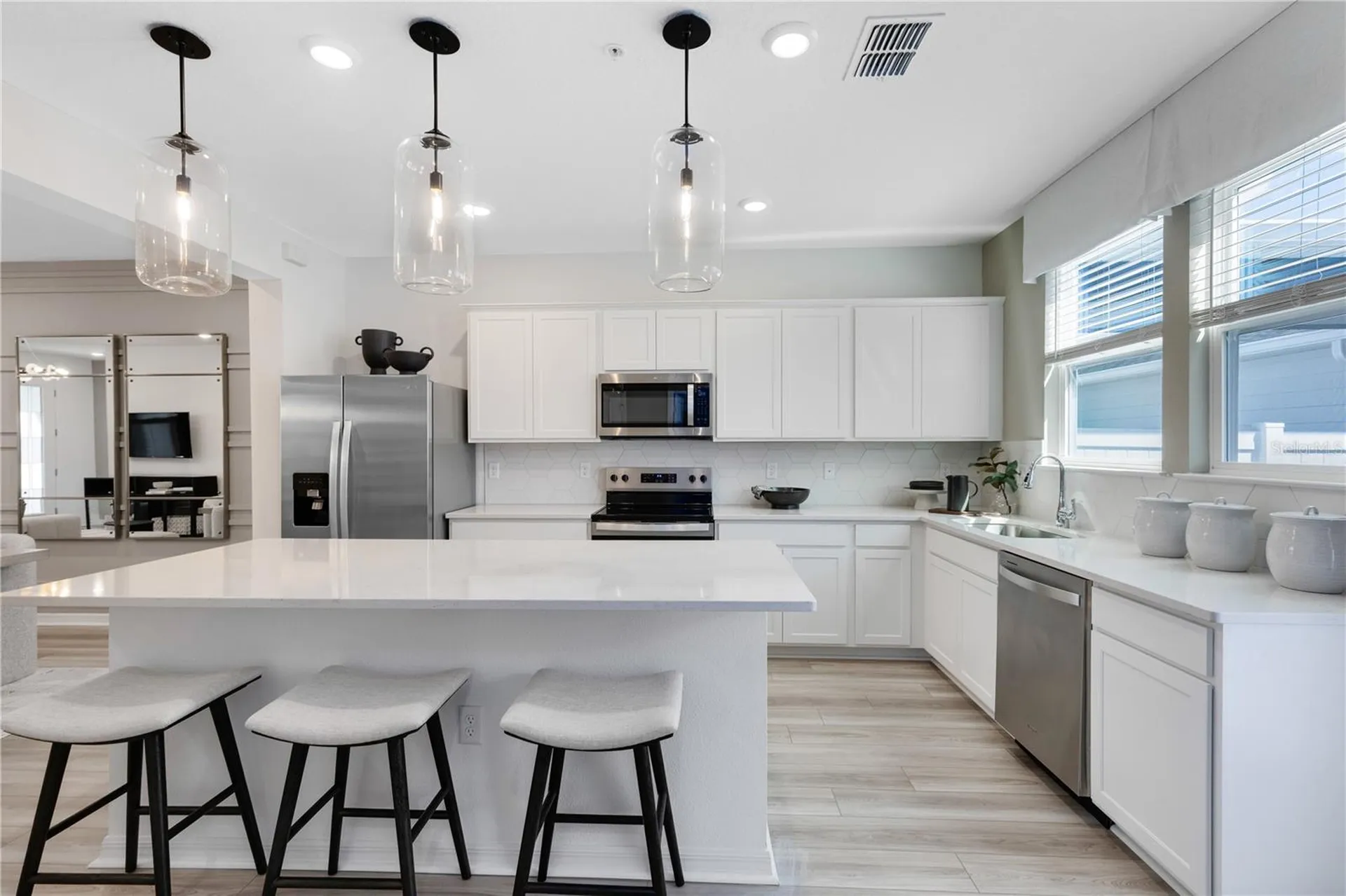 10136 Hadley Street Orlando FL 32829