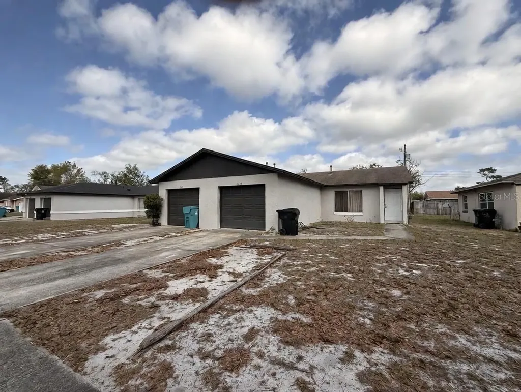 3243 & 3245 Split Willow Drive Orlando FL 32808