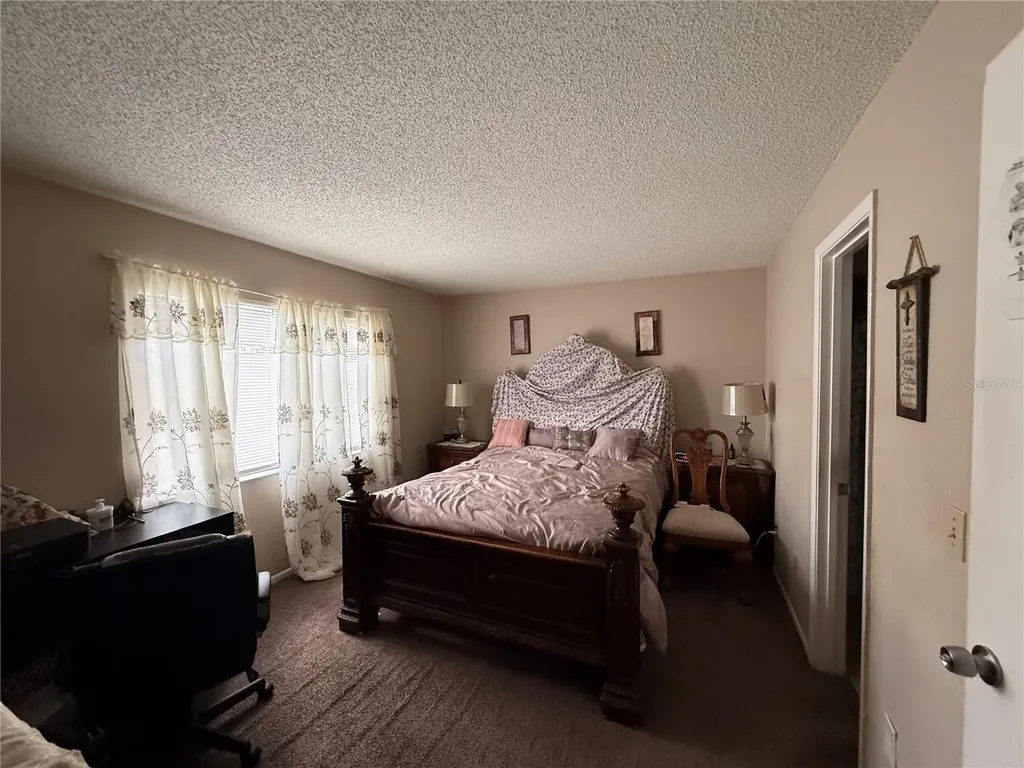 3243 & 3245 Split Willow Drive Orlando FL 32808