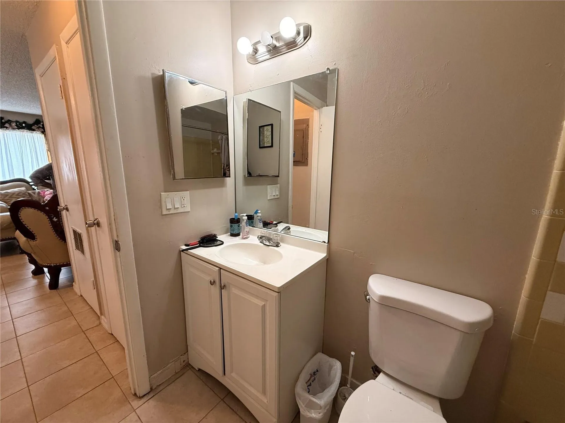 3243 & 3245 Split Willow Drive Orlando FL 32808