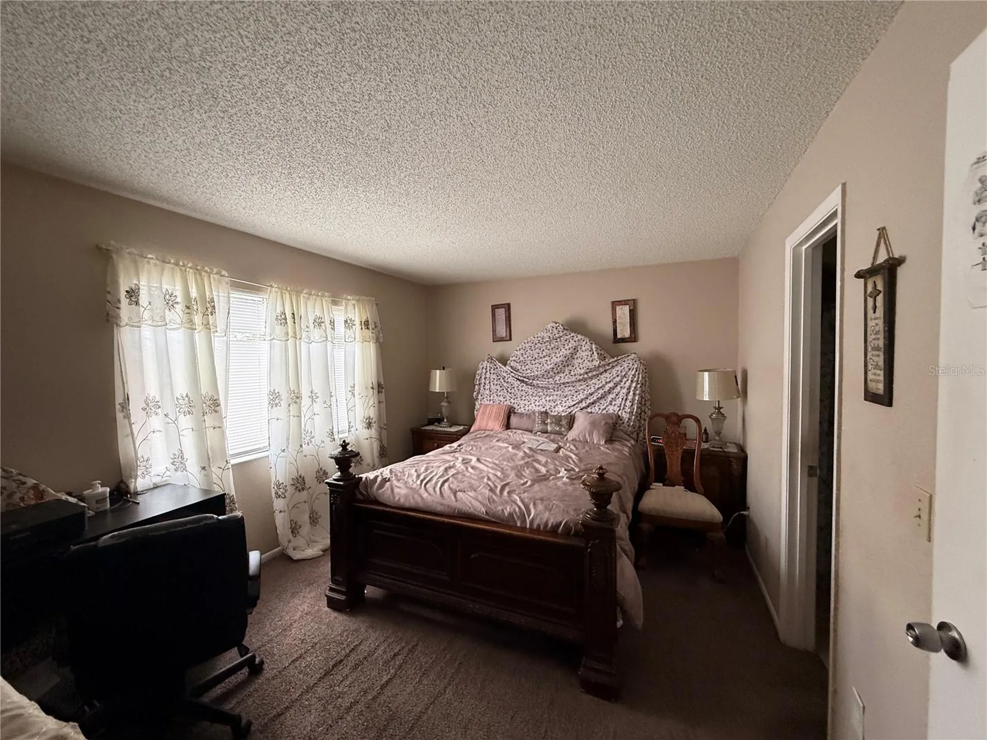3243 & 3245 Split Willow Drive Orlando FL 32808