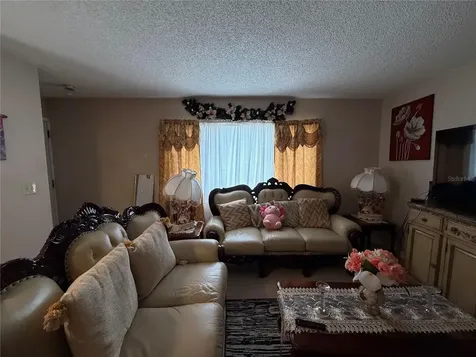 3243 & 3245 Split Willow Drive Orlando FL 32808